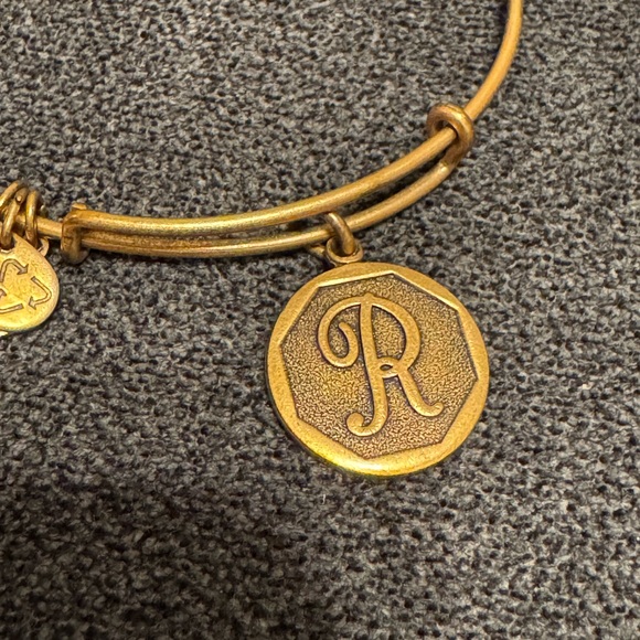 Alex + Ani Initial ‘R’ bracelet - Picture 2 of 2
